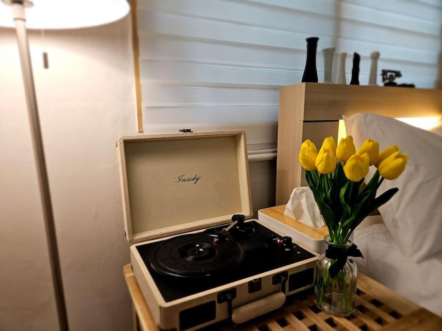 Open Near Station Apartment Seoul