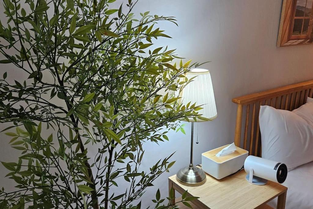 Open Near Station Apartment Seoul